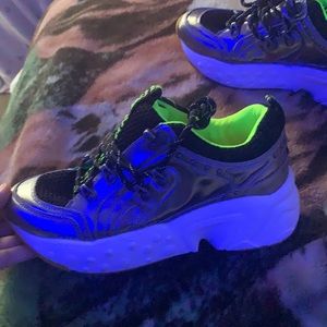 Neon